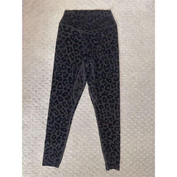 Balance Athletics Luxe Velvet Leopard Print Black Leggings Small - Picture 3 of 7